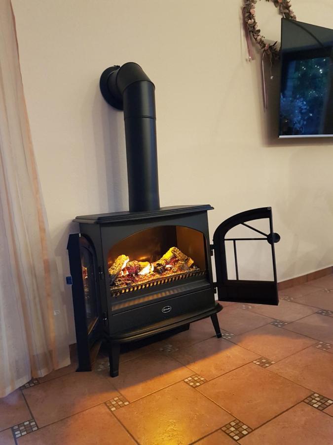 Ferienwohnung Auf Dem Eltenberg Exterior foto